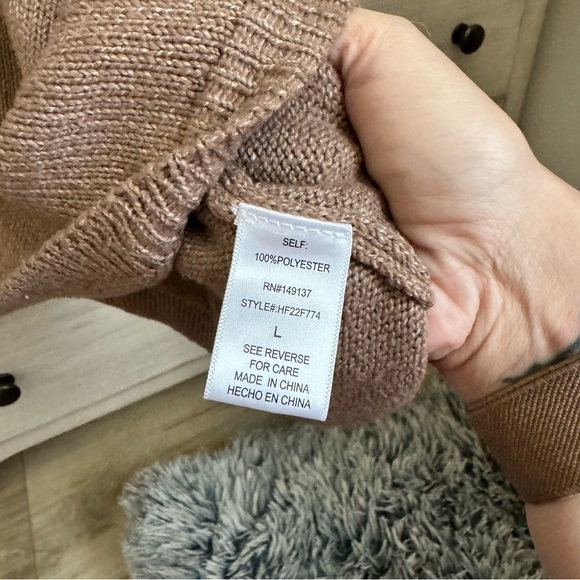 Hyve Mocha Dolman Sweater - Picture 5 of 7